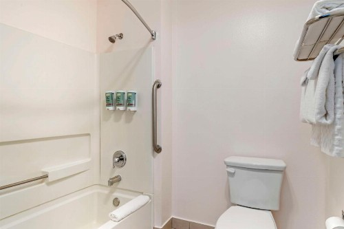 Best Western Salinas Monterey - image 28