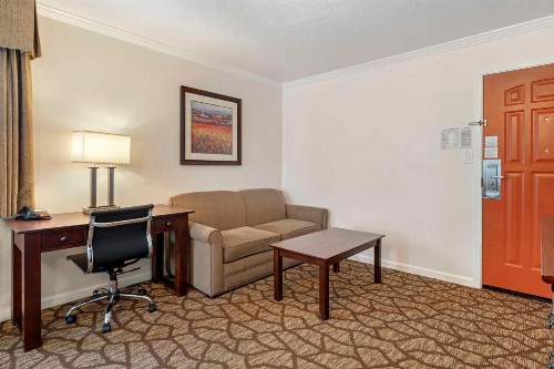 Best Western Salinas Monterey - image 33