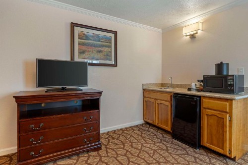 Best Western Salinas Monterey - image 7