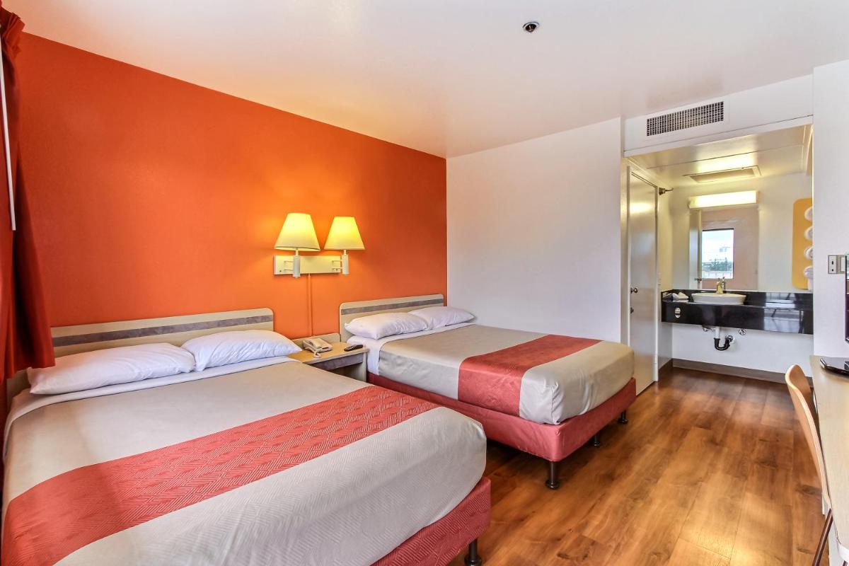 Motel 6-Salinas CA - South - Monterey Area - image 6