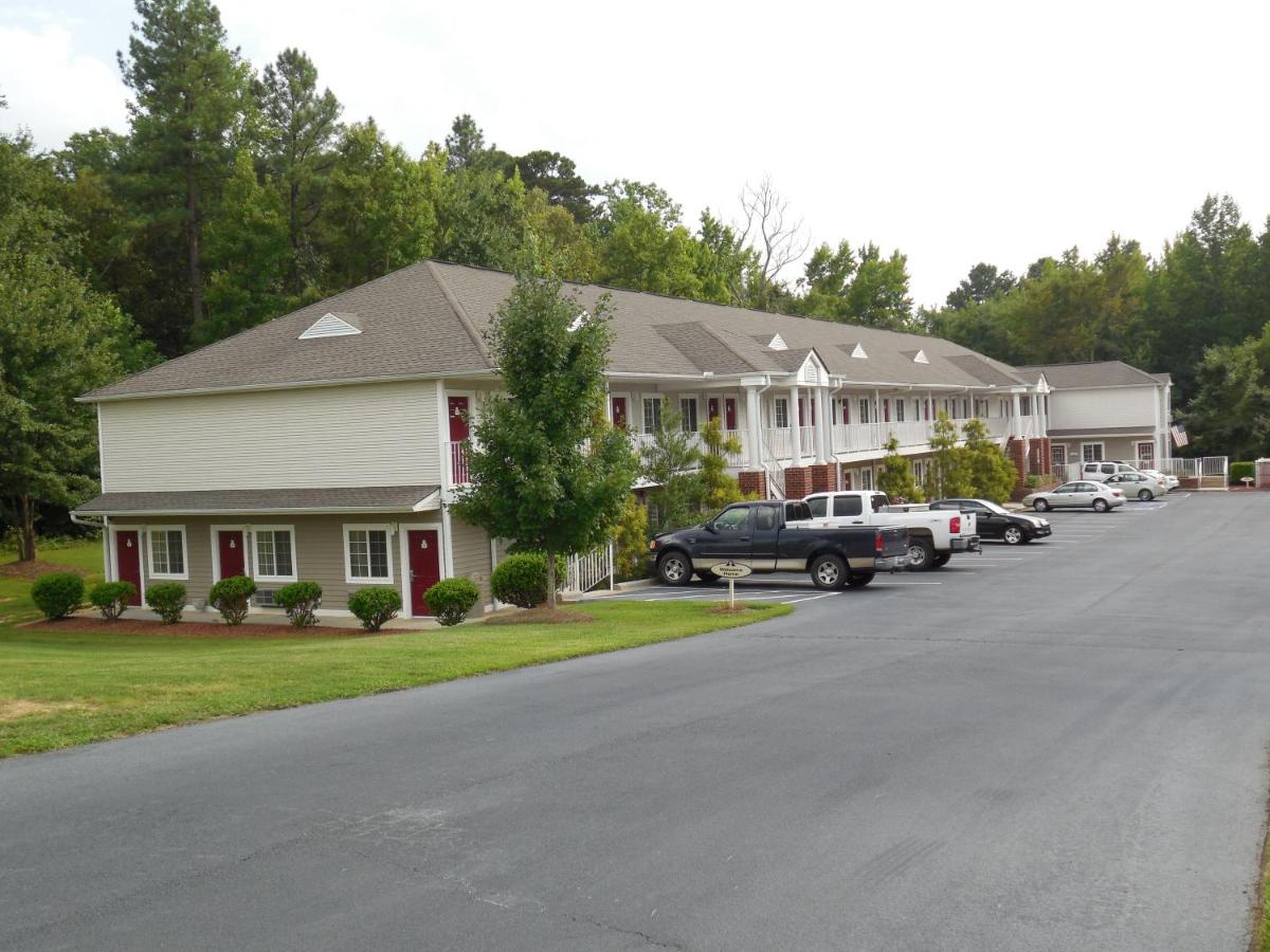 Affordable Suites Salisbury - image 7