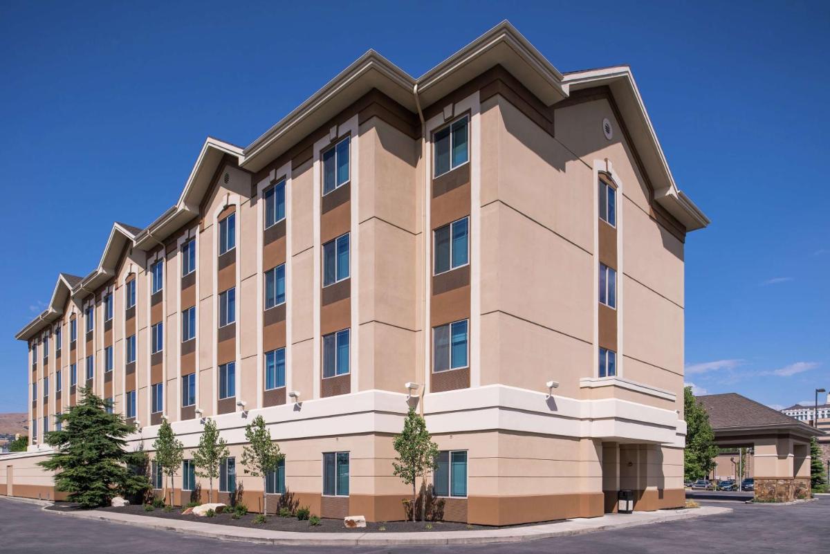 Hilton Garden Inn Salt Lake City Downtown - image 2