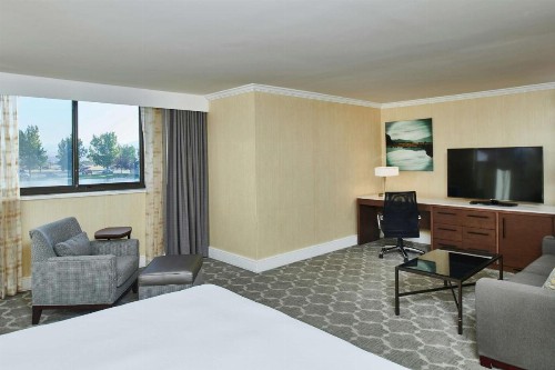 DoubleTree by Hilton Hotel Salt Lake City Airport - image 5