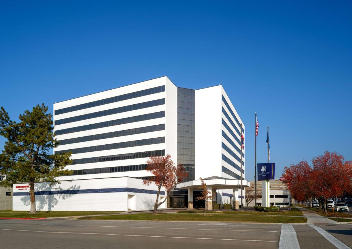 Doubletree Suites by Hilton Salt Lake City - main image