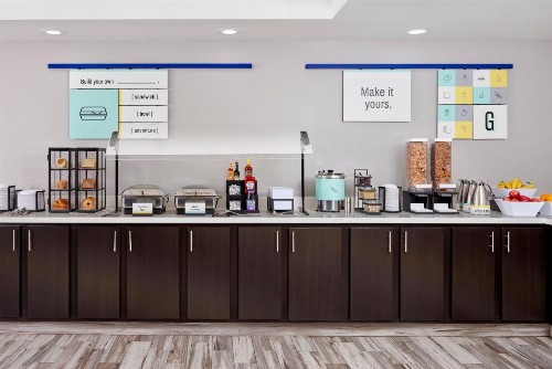 Super 8 by Wyndham Salt Lake City Airport - image 26