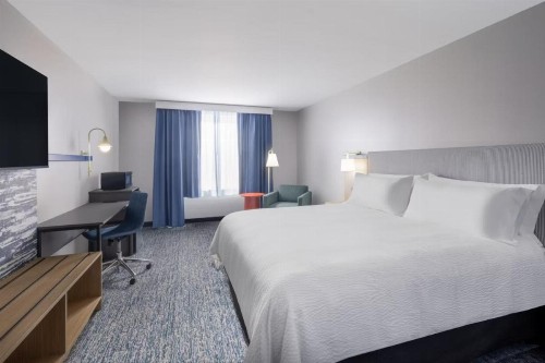 Super 8 by Wyndham Salt Lake City Airport - image 8