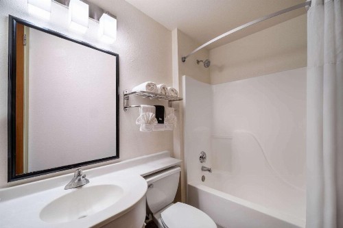 Microtel Inn & Suites by Wyndham Salt Lake City Airport - image 23