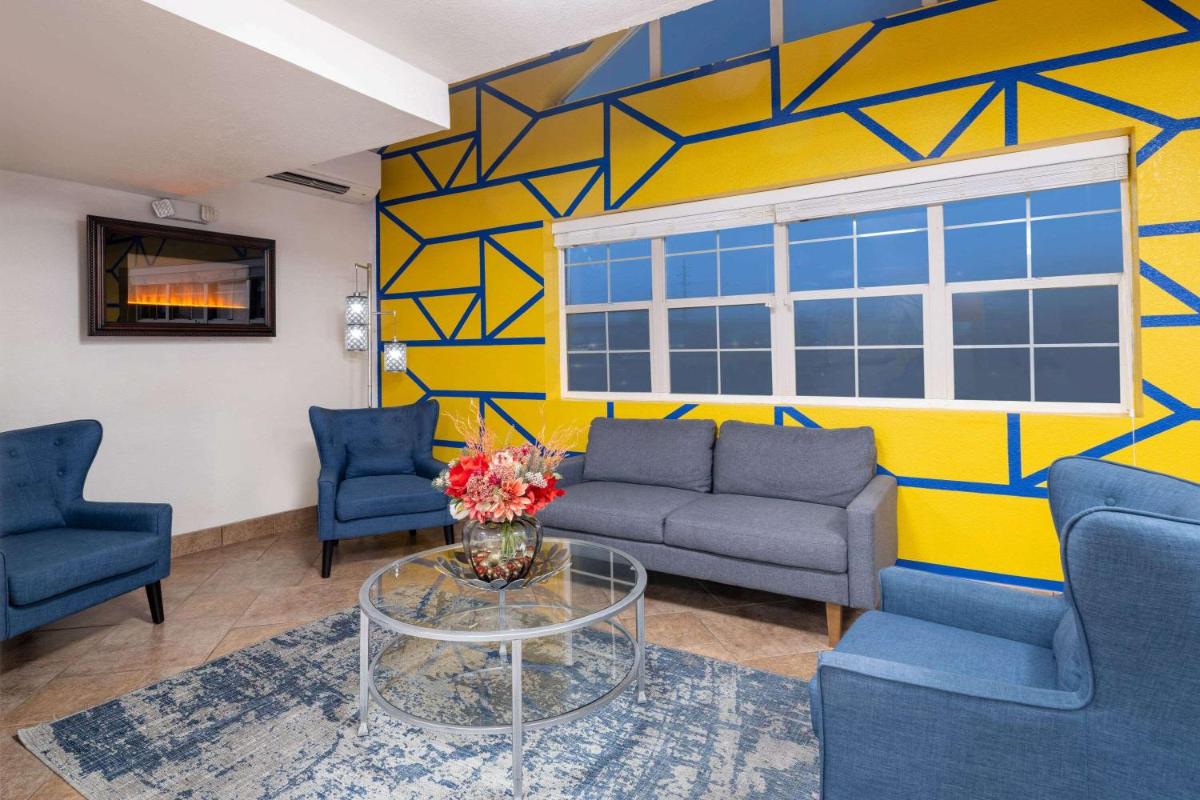 Microtel Inn & Suites by Wyndham Salt Lake City Airport - image 5