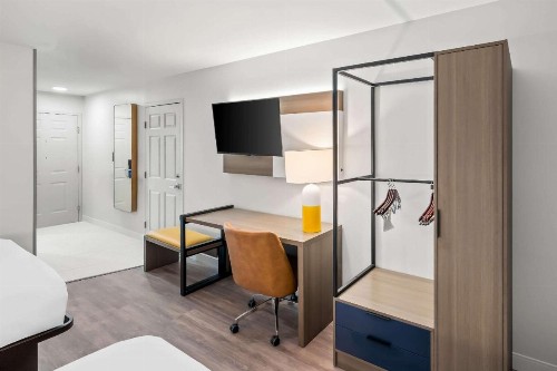 Ramada by Wyndham Salt Lake City - image 24