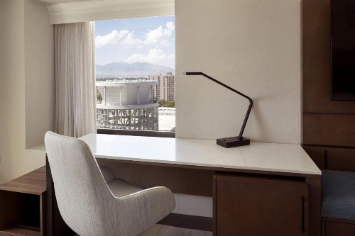 Salt Lake Marriott Downtown at City Creek - image 15