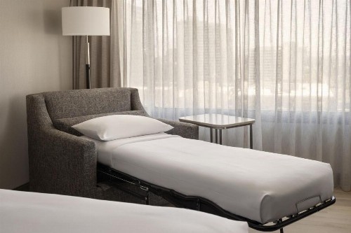 Salt Lake Marriott Downtown at City Creek - image 17