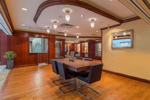 Salt Lake Marriott Downtown at City Creek - image 4