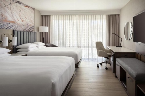 Salt Lake Marriott Downtown at City Creek - image 6
