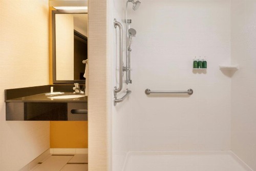 Fairfield Inn & Suites by Marriott Salt Lake City Downtown - image 12