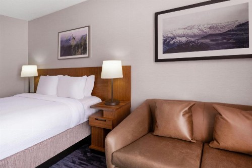 Fairfield Inn & Suites by Marriott Salt Lake City Downtown - image 32