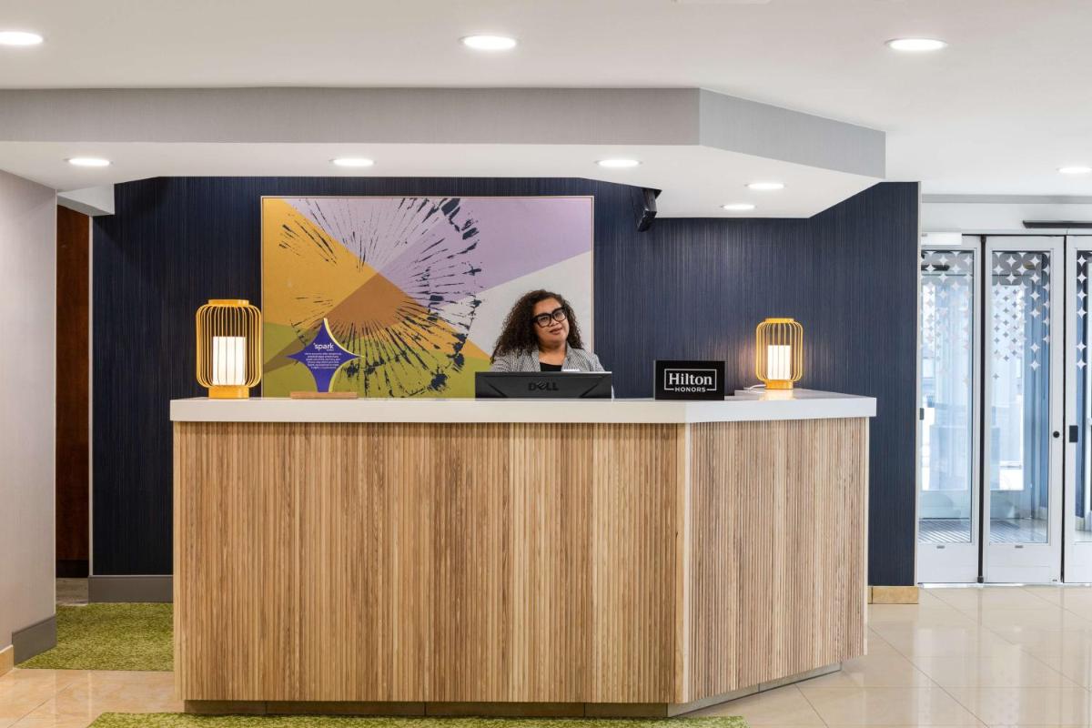 Fairfield Inn & Suites Salt Lake City Airport - image 2