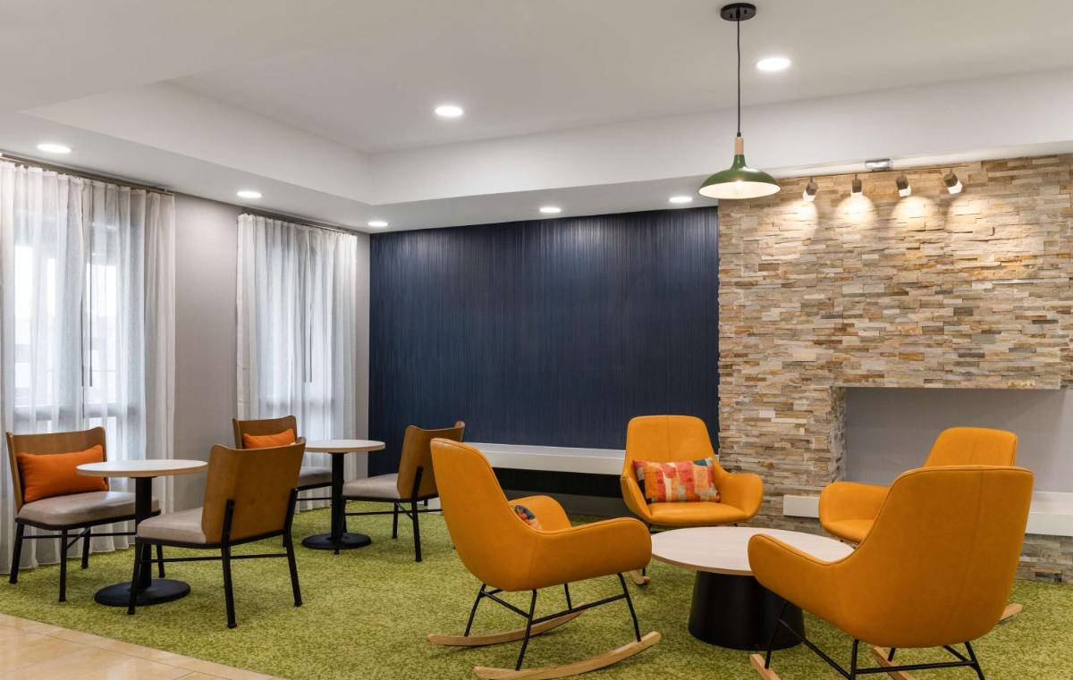 Fairfield Inn & Suites Salt Lake City Airport - image 4