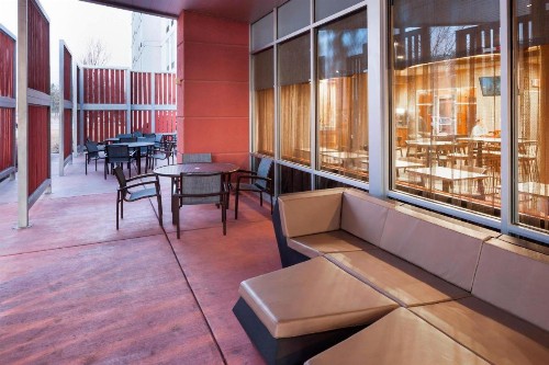 SpringHill Suites by Marriott Salt Lake City Airport - image 3