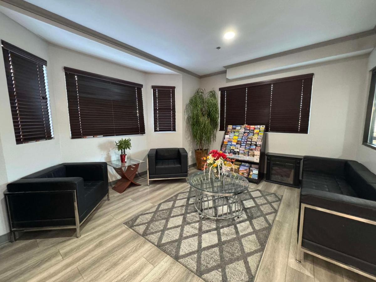 City Creek Inn & Suites - main image