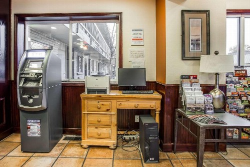 Econo Lodge Downtown Salt Lake City - image 12