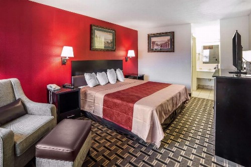 Econo Lodge Downtown Salt Lake City - image 16
