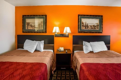 Econo Lodge Downtown Salt Lake City - image 38