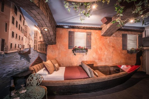 The Anniversary Inn - Fifth South - image 37