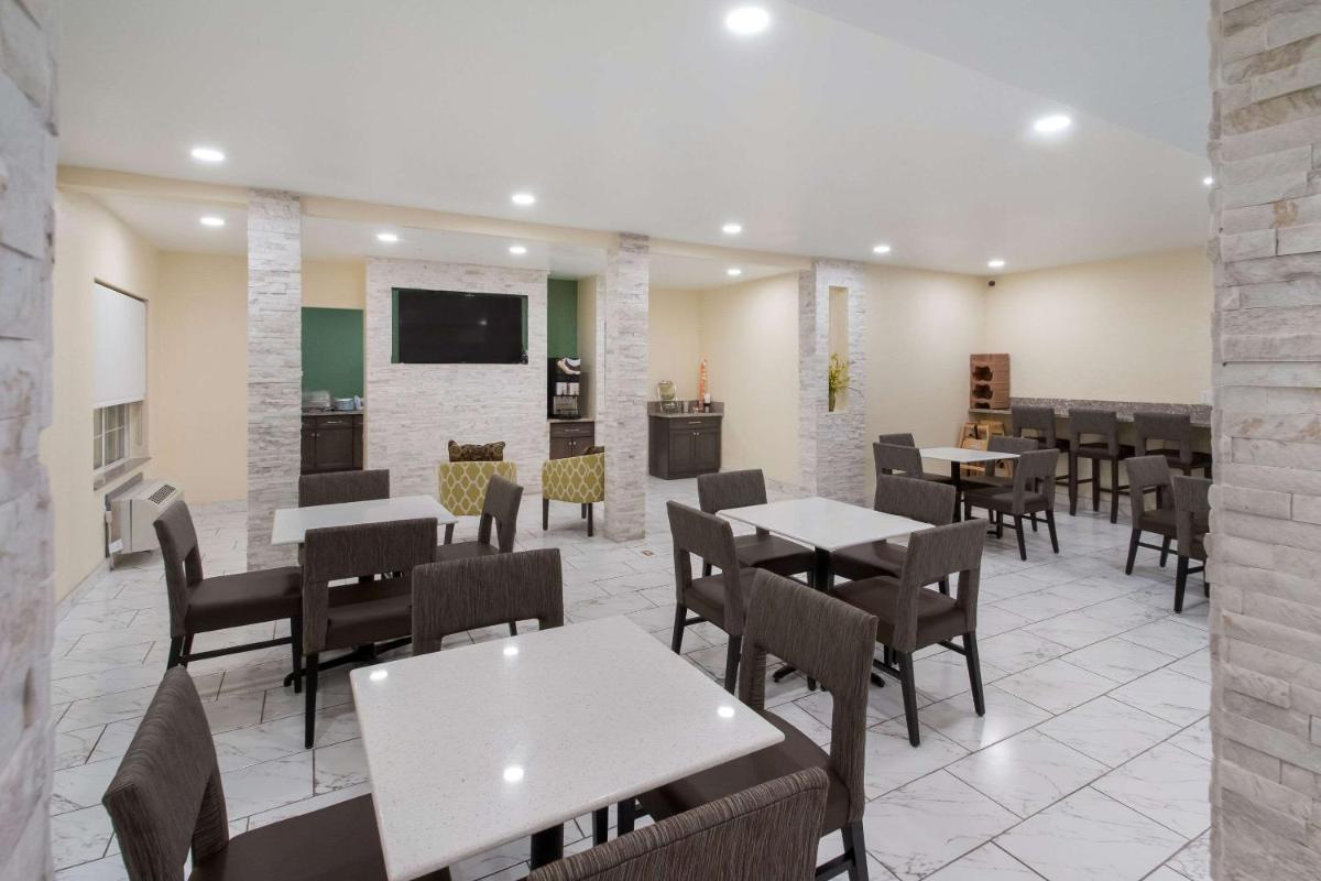Quality Inn & Suites Airport West Salt Lake City - image 2