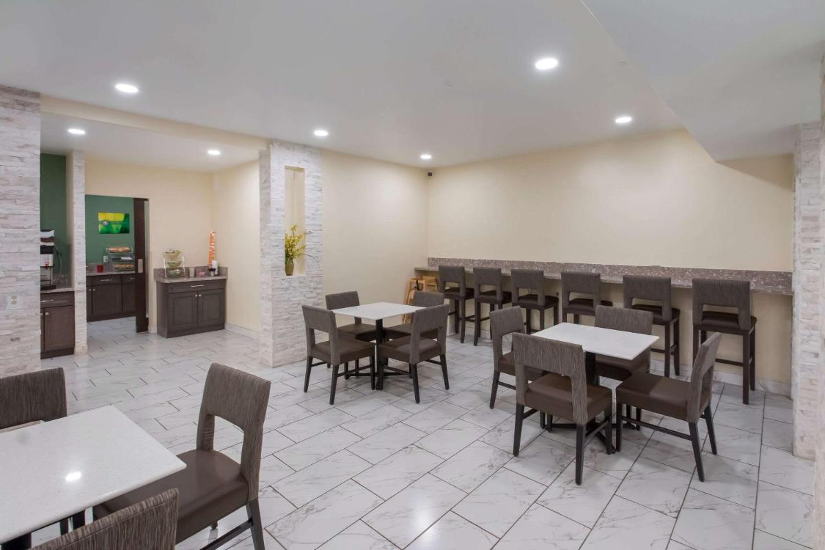Quality Inn & Suites Airport West Salt Lake City - image 5
