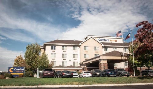 Comfort Suites Airport Salt Lake City - image 2
