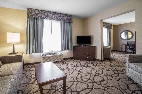 Comfort Suites Airport Salt Lake City - image 23