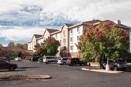 Comfort Suites Airport Salt Lake City - image 3