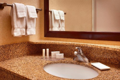 SpringHill Suites by Marriott Salt Lake City Downtown - image 17