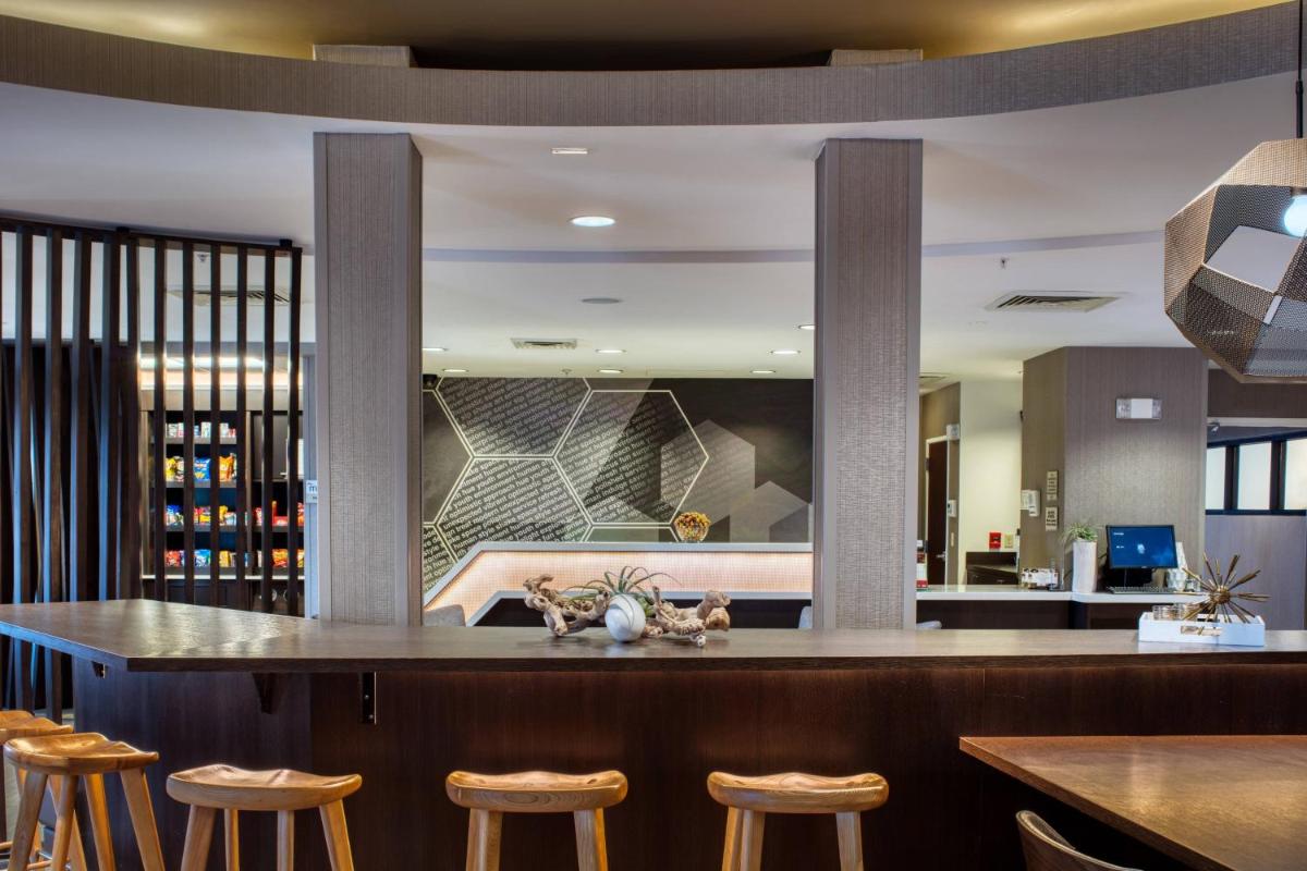 SpringHill Suites by Marriott Salt Lake City Downtown - image 2