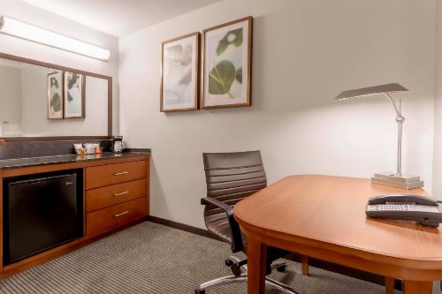 Hyatt Place Salt Lake City Airport - image 17