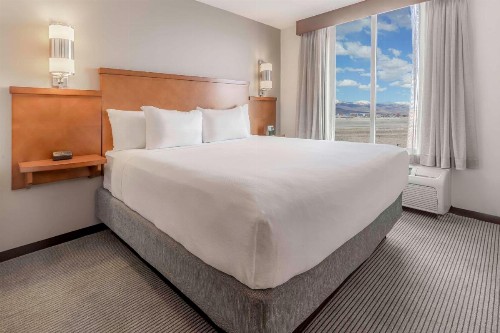 Hyatt Place Salt Lake City Airport - image 4