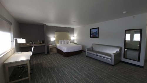 Best Western West Valley Inn - image 11