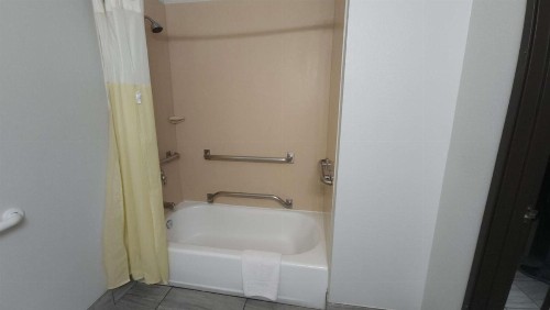 Best Western West Valley Inn - image 19