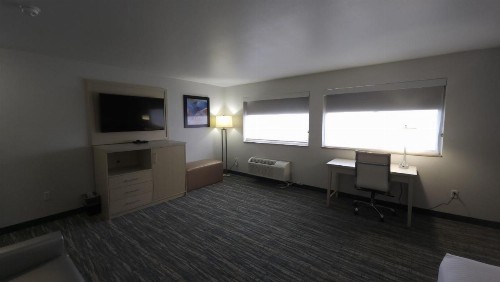 Best Western West Valley Inn - image 32