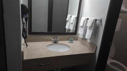 Best Western West Valley Inn - image 35