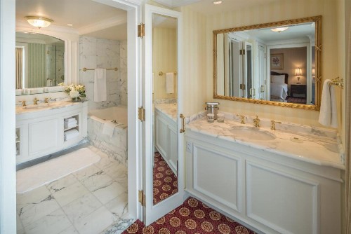 Grand America Hotel - image 35