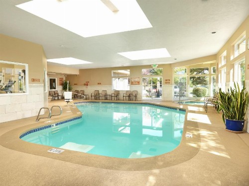 Crystal Inn Hotel & Suites - Salt Lake City - image 28