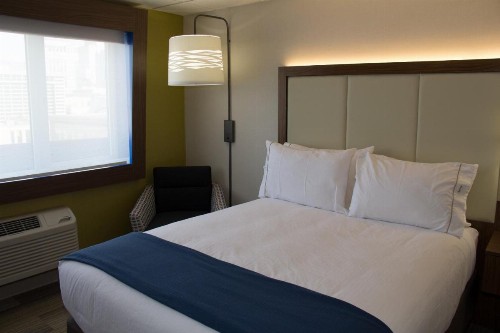 Holiday Inn Express Salt Lake City Downtown an IHG Hotel - image 10