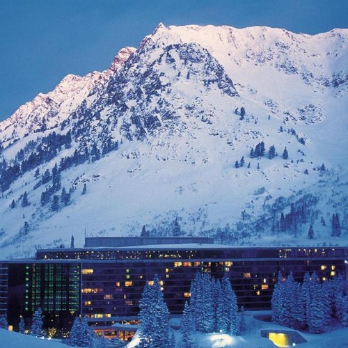 Cliff Lodge and Spa - image 21