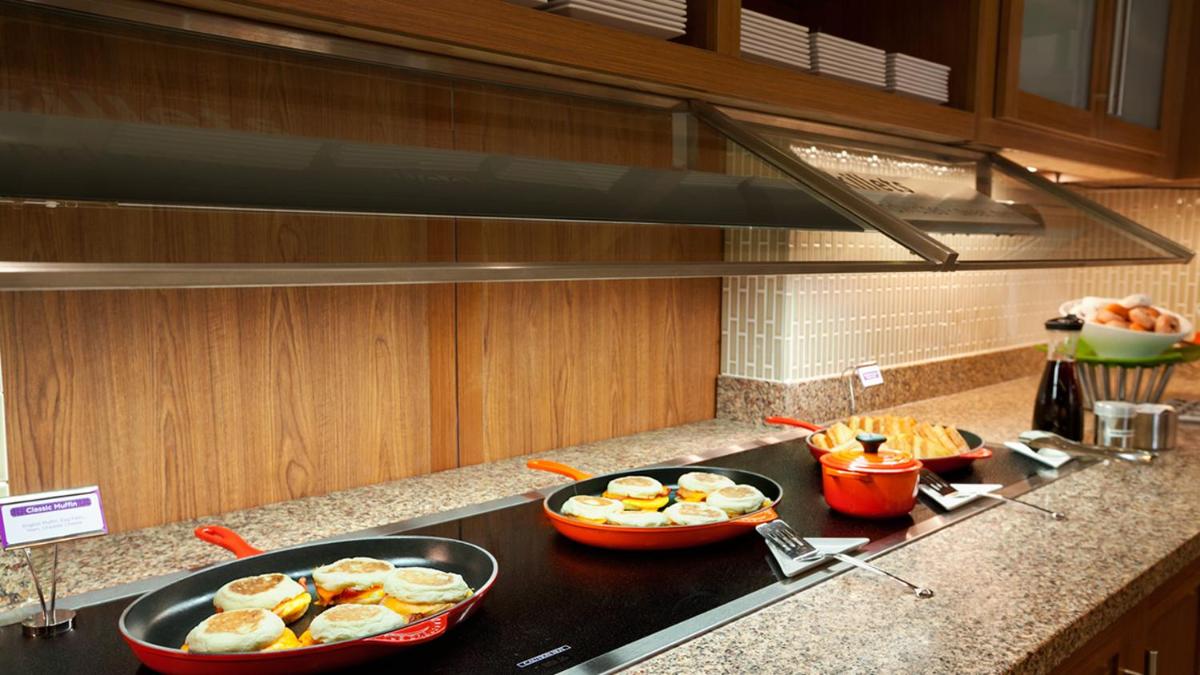 Hyatt Place Salt Lake City/Cottonwood - image 3
