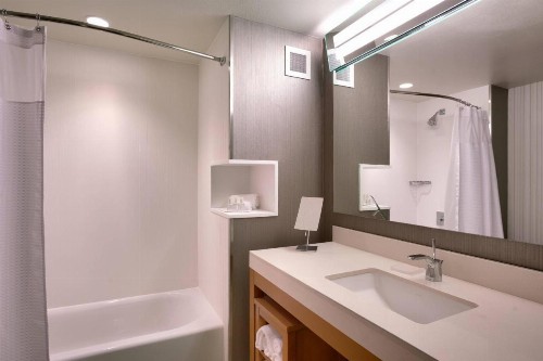 Courtyard by Marriott Salt Lake City Downtown - image 9