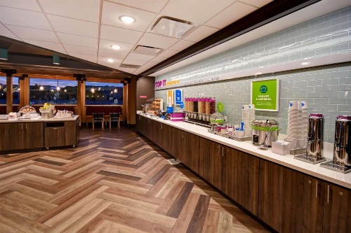 Tru By Hilton Salt Lake City Airport - image 20