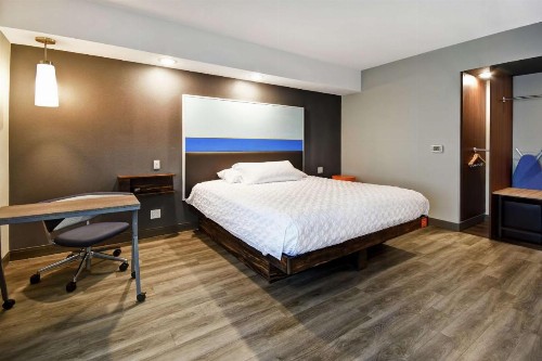 Tru By Hilton Salt Lake City Airport - image 5