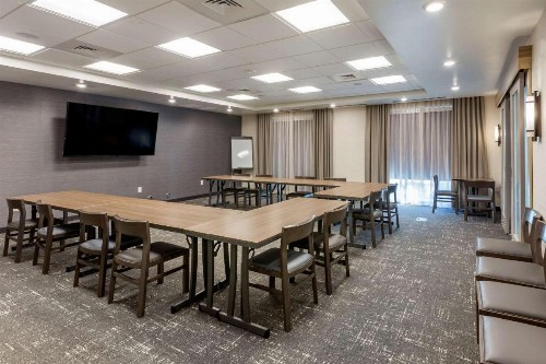 Comfort Inn & Suites Salt Lake City Airport - image 10