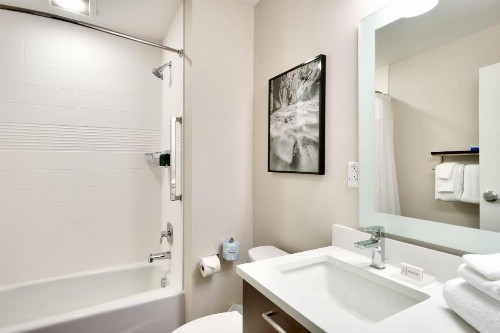 TownePlace Suites by Marriott Salt Lake City Downtown - image 17